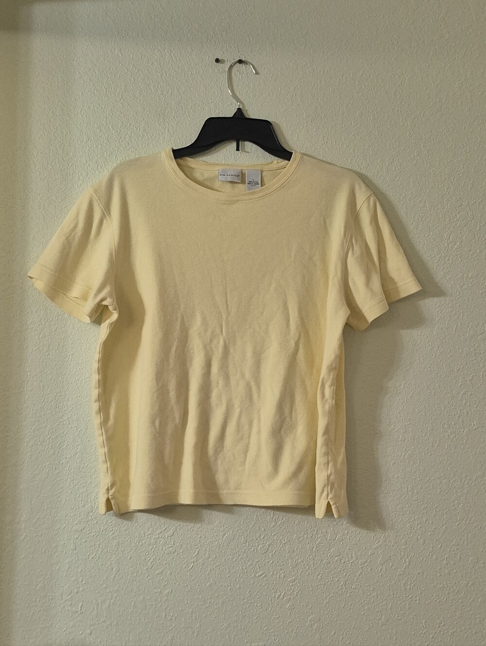 Kim Rogers Pale Yellow Short Sleeve Crewneck Top - Picture 1 of 2